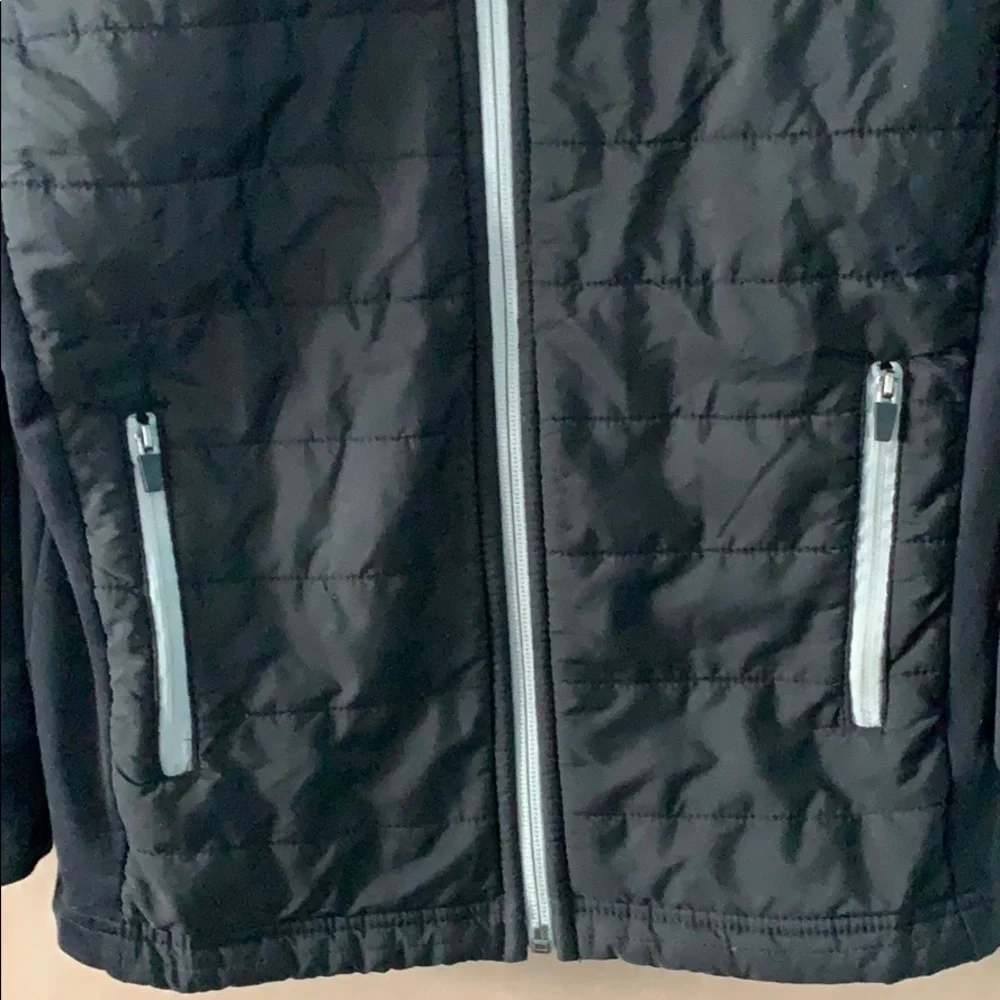 Old Navy Active Boys Black Quilted Zip-Up Jacket Size Large 10 –1 2